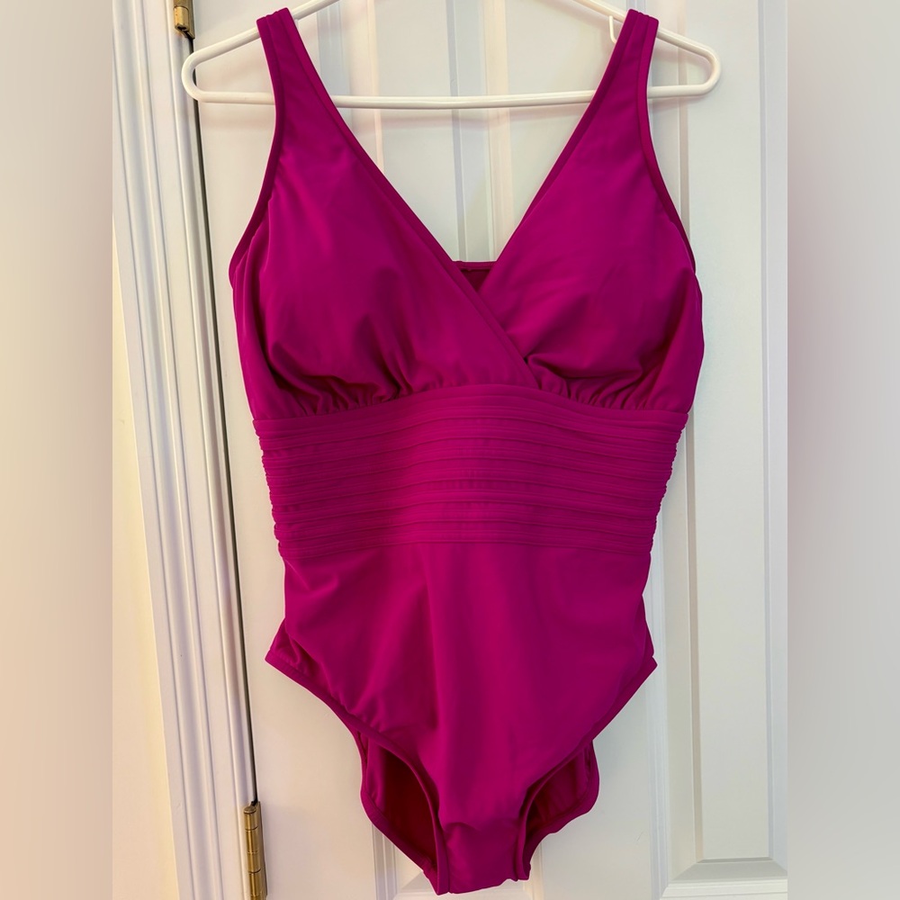 Aqua Swimsuit Magenta Pink One-Piece NWT 16 beach cruise resort vacation travel - Picture 3 of 6